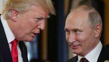  Trump and Putin: ফ্রম রাশিয়া উইথ লাভ! ট্রাম্প-পুতিনের 'রোম্যান্টিক ডেট'! ই-কমার্স সাইটে বিক্রি হচ্ছে স্টিকার