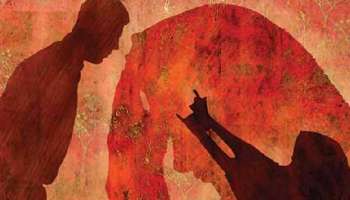 Bangladesh Woman Murder: বয়সে বড় মহিলার সঙ্গে বারবার 'শারীরিক সম্পর্ক', বিয়ের চাপে প্রেমিক যা করল...