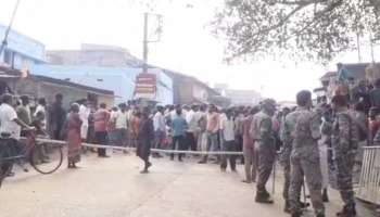  Purulia:  কেন বাজানো হচ্ছে সাউন্ড বক্স? বিয়েবাড়িতে পুলিসের লাঠিচার্জ, গুলি!