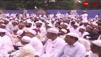 Chief Minister at Red Mosque in Park Circus
