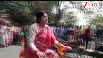 Locket Chatterjee absent from Modi' rally is BJPs internal conflict behind it 
