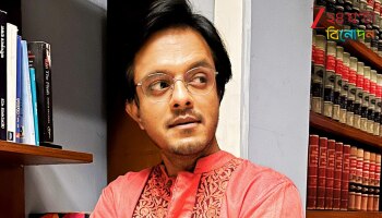 Tv actor Riju Biswas: একাধিক মহিলাকে চ্যাটে 'কুপ্রস্তাব' ঋজুর! 'শাড়ি পরে ভালো লাগে, কথাটা অশ্লীল?' প্রশ্ন অভিনেতার...