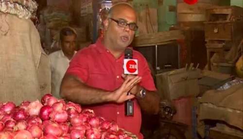 Onion prices reach 100 bucks per kilo