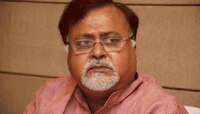 বি এড কলেজে ভর্তির অনিয়মে কল্যাণী বিশ্ববিদ্যালয়ের গাফিলতি স্বীকার করে নিলেন শিক্ষামন্ত্রী 