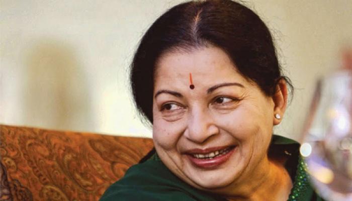 সম্পতির মামলায় রায় দেবে আদালত, হরলে আজই ইস্তফা জয়ললিতার 