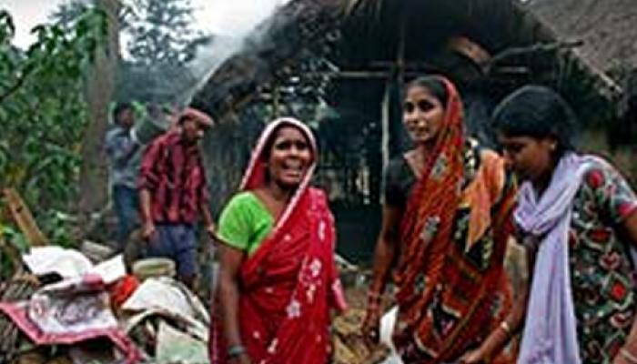 মাখড়াকাণ্ডে নিহতদের পরিবারকে ২ লক্ষ টাকা ক্ষতিপূরণ 