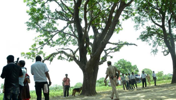  বদায়ুঁ ধর্ষণকাণ্ড: খুন নয়, আত্মহত্যা করেছিলেন দুই বোন, তদন্ত শেষে জানাল সিবিআই