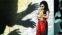  দুই বিজেপি নেতার বিরুদ্ধে ৮ বছরের শিশুকন্যাকে গণধর্ষণের অভিযোগ  
