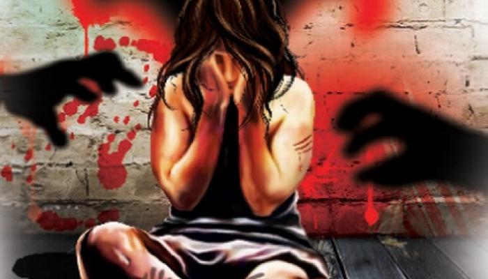 খাস কলকাতায় ধর্ষণ মানসিক ভারসাম্যহীন এক তরুণীকে