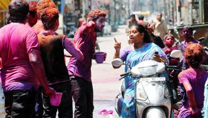 &#039;মদ খাবো, টাকা দে&#039;, টাকা না পাওয়ায় পড়শিকে পেটাল ক্লাবের ছেলেরা