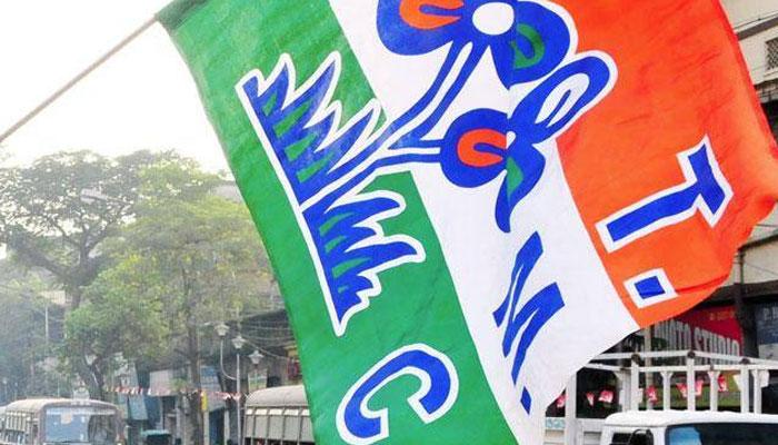 সোনামুখিতে কংগ্রেস কর্মীর দোকান রাতারাতি হয়ে গেল তৃণমূলের পার্টি অফিস!