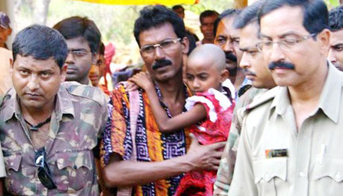 'ছত্রধরের মুক্তি চাই', পুরুলিয়ায় তৃণমূল পার্টি অফিসের দেওয়ালে মাওবাদী পোস্টার 