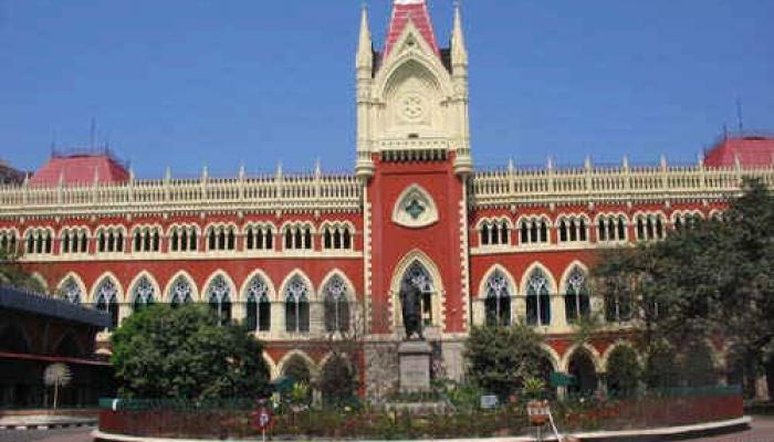 হাইকোর্টে মুখ পুড়ল রাজ্য সরকারের, প্রধান বিচারপতির ডিভিশন বেঞ্চ বাতিল করল পরিষদীয় সচিব আইন 
