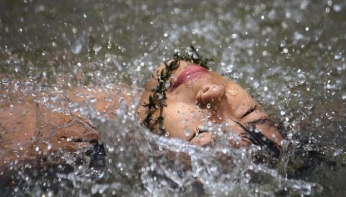 কলকাতার বৃষ্টির কোনও পূর্বাভাসই নেই