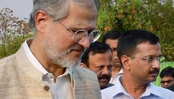 তোমর ডিগ্রিকাণ্ড গোদের ওপর সোমনাথের স্ত্রী নিগ্রহ বিতর্ক যেন বিষফোঁড়া আপের
