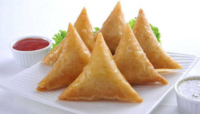 জন্মাষ্টমী স্পেশাল: মাখন সিঙারা
