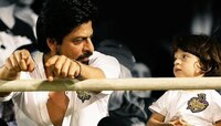 আব্রামের জন্য হলুদ গাড়ি কিনলেন শাহরুখ