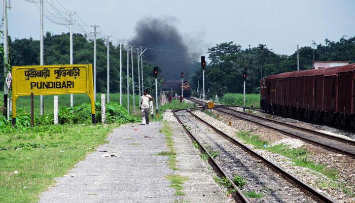  কোচবিহারের পুণ্ডিবাড়িতে মৃত্যু এক তৃণমূল নেতার, কাঠগড়ায় বিজেপি