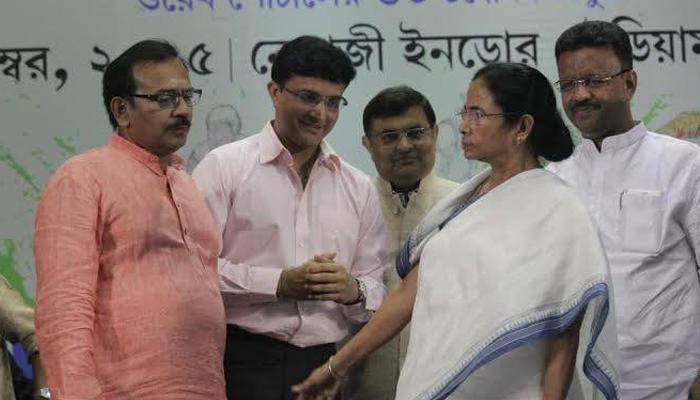 ৩৫ হাজার ক্লাবকে ২০০ কোটির খয়রাতি, ভোটের আগে কল্পতরু মুখ্যমন্ত্রী 