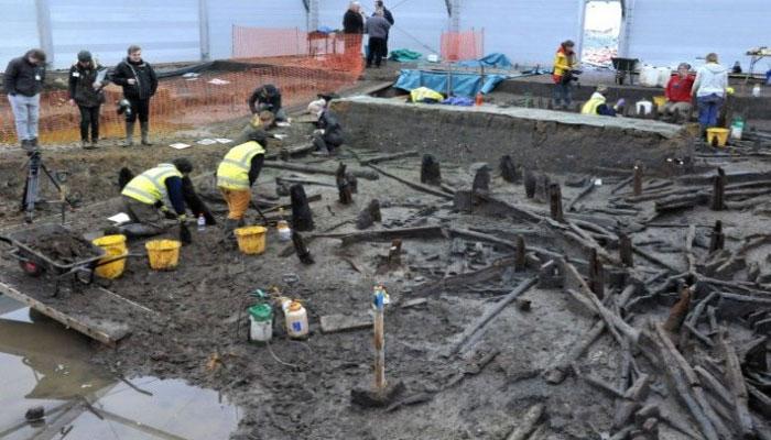 &#039;ব্রোঞ্জ&#039; যুগের বাড়ি আবিষ্কার কেমব্রিজশায়ারে 