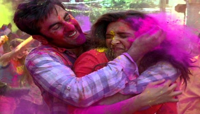 বলিউডের যে ১০টি গান ছাড়া হোলি ভাবাই যায় না! 