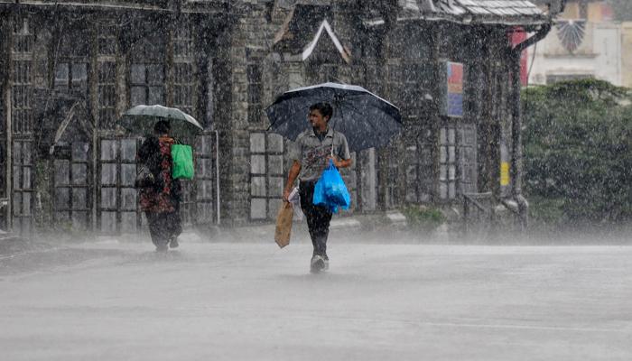 প্রচণ্ড গরম থেকে অবশেষে খানিক স্বস্তি