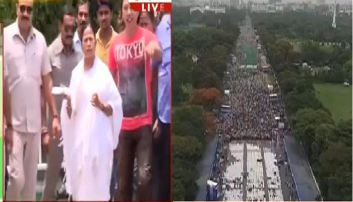 &#039;দ্বিতীয় ইনিংস&#039; শুরু হতে আর কিছুক্ষণ, রেড রোড পৌঁছলেন মমতা