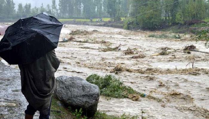 বন্যায় বিপর্যস্ত উত্তরাখণ্ড, আরও বৃষ্টির সম্ভাবনা