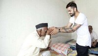 বিরাট নাকি আইপিএলে রোজগারের অর্ধেকটা দান করেছেন বৃদ্ধাশ্রমে!