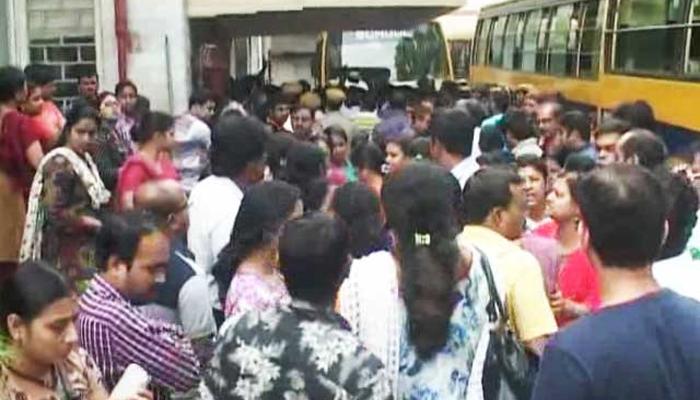 মহিলাকে কুপ্রস্তাব, প্রতিবাদ জানাতে গিয়ে আক্রান্ত মহিলার স্বামী ও শ্বশুর!