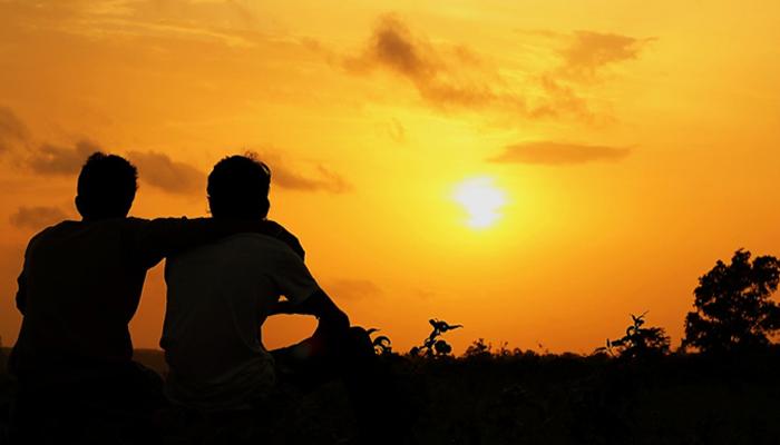 বন্ধুত্বের দাম দশটা টাকা