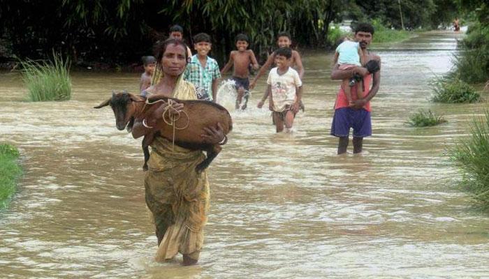 গত কয়েকদিনের বৃষ্টিতে জলমগ্ন বাঁকুড়ার বিভিন্ন এলাকা