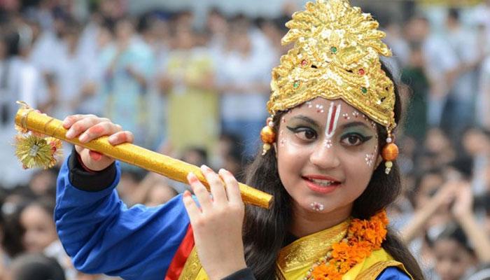 &#039;ভগবান&#039; কৃষ্ণের সঙ্গে সংঘাতে কমিউনিস্ট কেরালা!