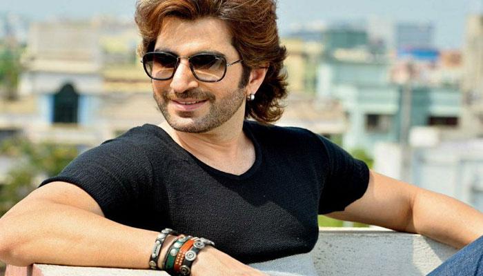 জিতের নতুন ছবি 'অভিমানে'র ফার্স্ট লুকটা দেখেছেন?