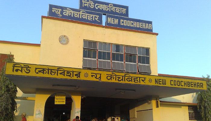 কোচবিহারে পুরসভার চেয়ারম্যানের বাড়ি লক্ষ্য করে গুলি