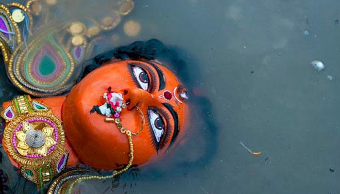 পুলিসের নিষেধাজ্ঞা খারিজ করল কোর্ট, দশমীর দিন বেলা চারটের পরেও বাড়ির পুজোর বিসর্জন হবে 