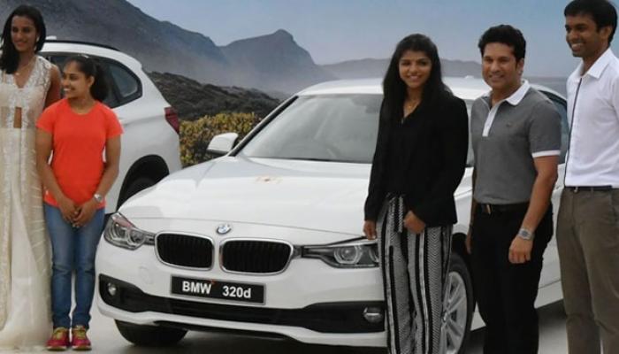 সচিনের BMW উপহার ফেরত বিতর্কে দীপার &#039;ড্যামেজ কন্ট্রোল&#039;