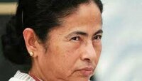 অগ্নিগর্ভ রাজধানীতে আজ পৌছচ্ছেন 'বাংলার অগ্নিকন্যা'