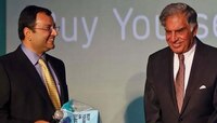 ফের রতন টাটার নিশানায় সাইরাস মিস্ত্রি
