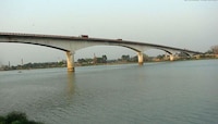 সোমবার থেকে শুরু ঈশ্বর গুপ্ত সেতু মেরামতির কাজ