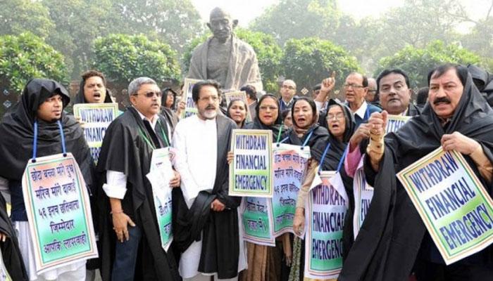 হঠাৎ তৃণমূলের এই তাবড় নেতাকে তলব সিবিআইয়ের  