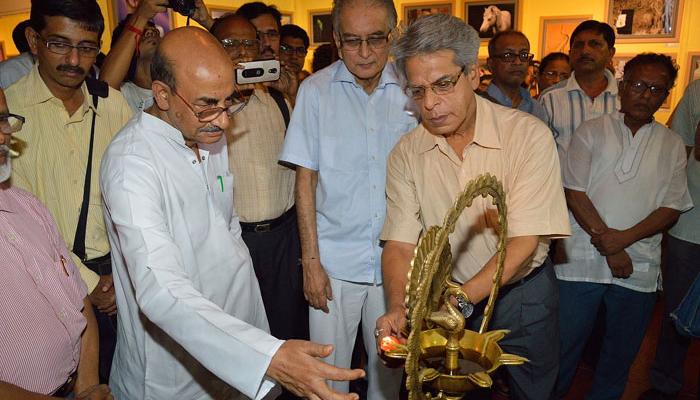 সাহিত্য অ্যাকাডেমি পুরস্কারে সম্মানিত নৃসিংহপ্রসাদ ভাদুড়ি