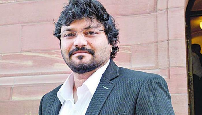 আলিপুর থানায় বাবুলের বিরুদ্ধে 'মহিলার সম্মানহানি'র অভিযোগ মহুয়া মৈত্রের