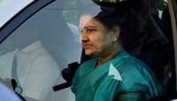 জেলের মধ্যে শশীকলার জন্য 'বিশেষ ব্যবস্থা'