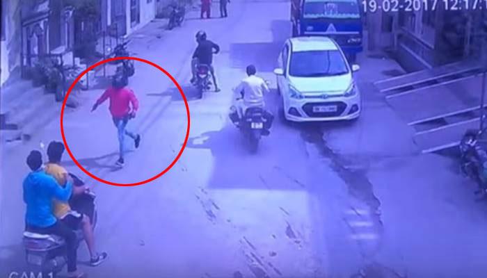 দিল্লিতে তরুণ ক্রিকেটারকে গুলি করে খুন, ছবি ধরা পড়েছে CCTV ক্যামেরায়