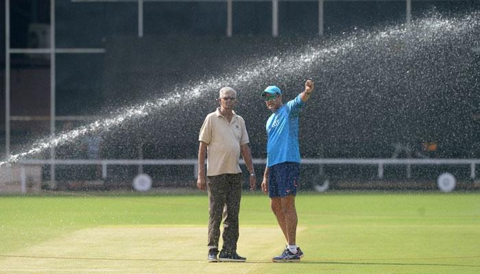 একটা হারেই দল বদলাতে নারাজ অনিল কুম্বলে