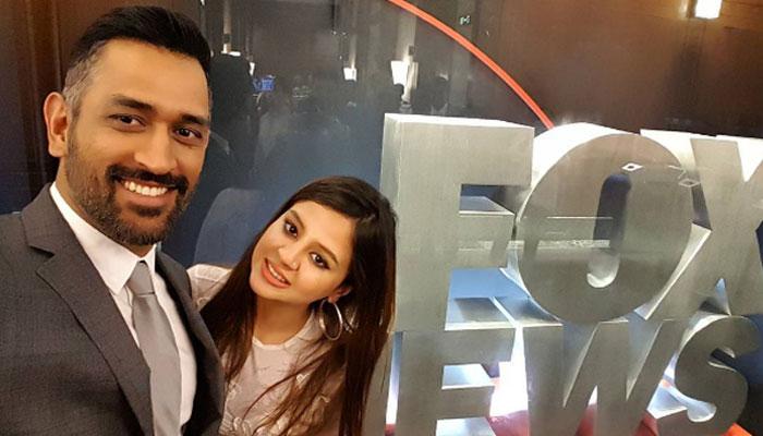 আধার কার্ড করাতে গিয়ে ফাঁস হল মাহির 'গোপন তথ্য', মন্ত্রী রবিশঙ্করকে অভিযোগ জানালেন স্ত্রী সাক্ষী 