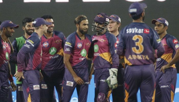 ধোনির সঙ্গে খেলাটা দারুণ উপভোগ করছেন ইমরান তাহির