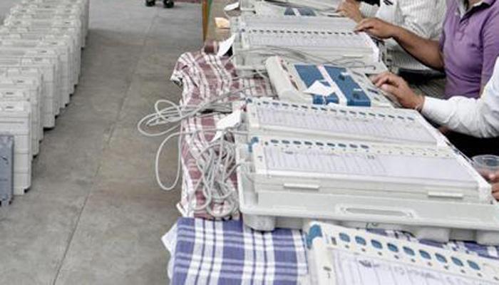 EVM মেশিন হ্যাক করতে &#039;ওপেন চ্যালেঞ্জ&#039; জানাল নির্বাচন কমিশন!