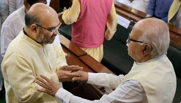 &#039;সঙ্গে আছে দল&#039;, বাবরিকাণ্ডে আডবাণীকে বার্তা বিজেপি সভাপতি অমিত শাহের 